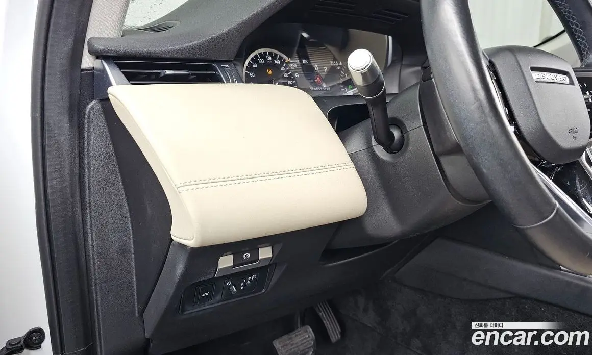 Land Rover Discovery Sport 2021 2.0 автомат (гидро), фото 28