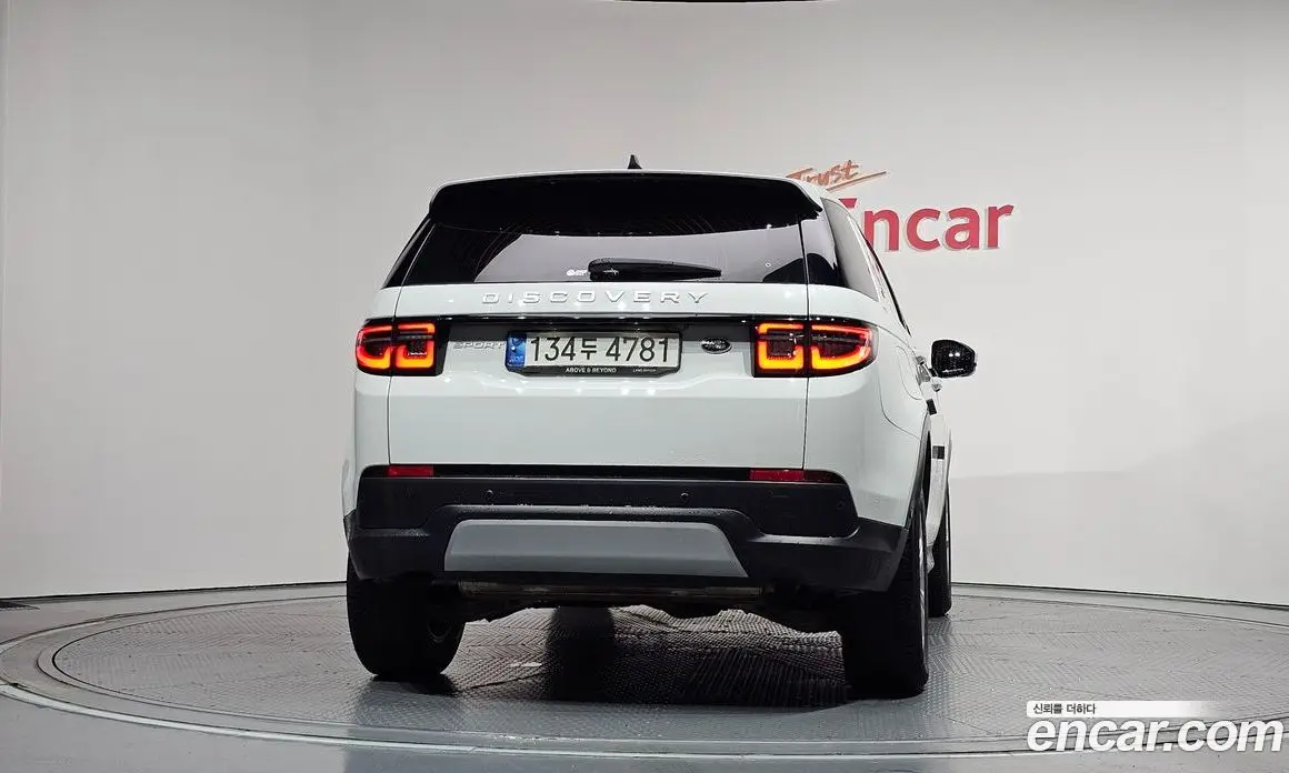 Land Rover Discovery Sport 2021 2.0 автомат (гидро), фото 4