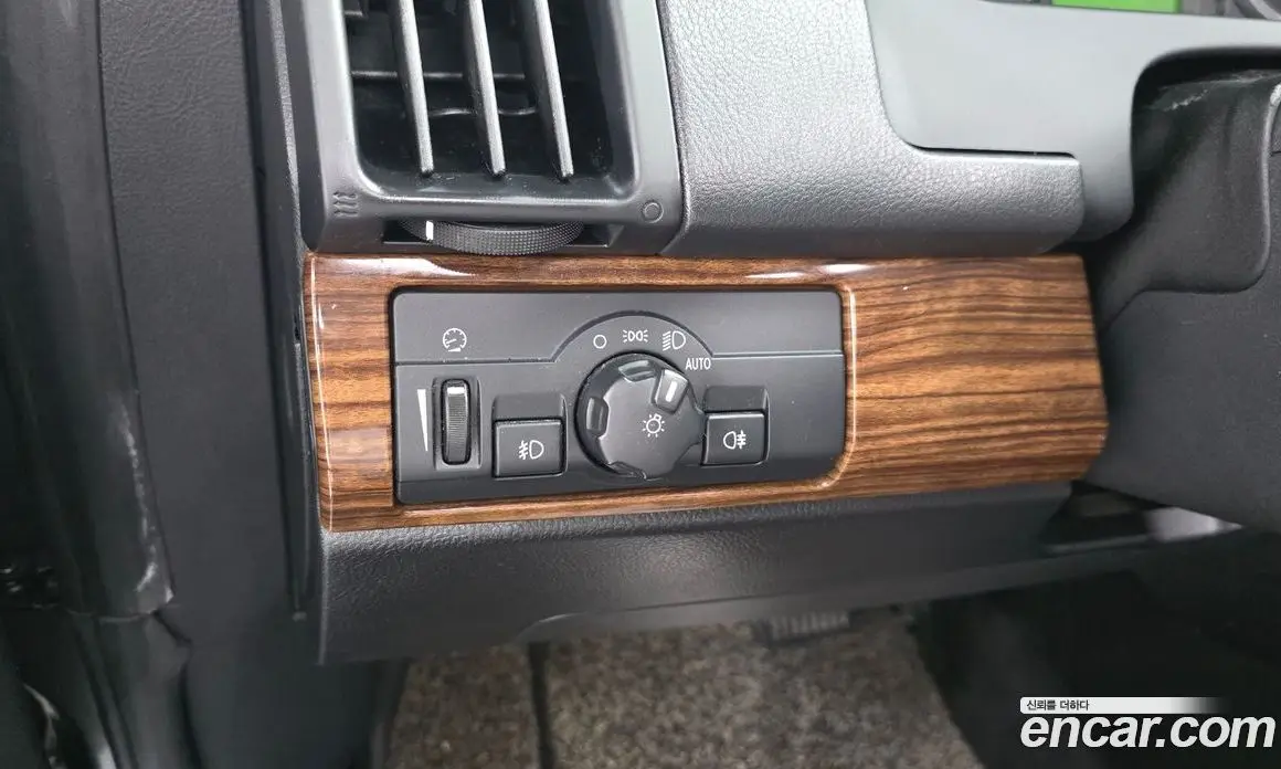 Land Rover Freelander 2009 2.2 автомат (гидро), фото 24