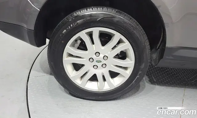 Land Rover Freelander 2009 2.2 автомат (гидро), миниатюра 4