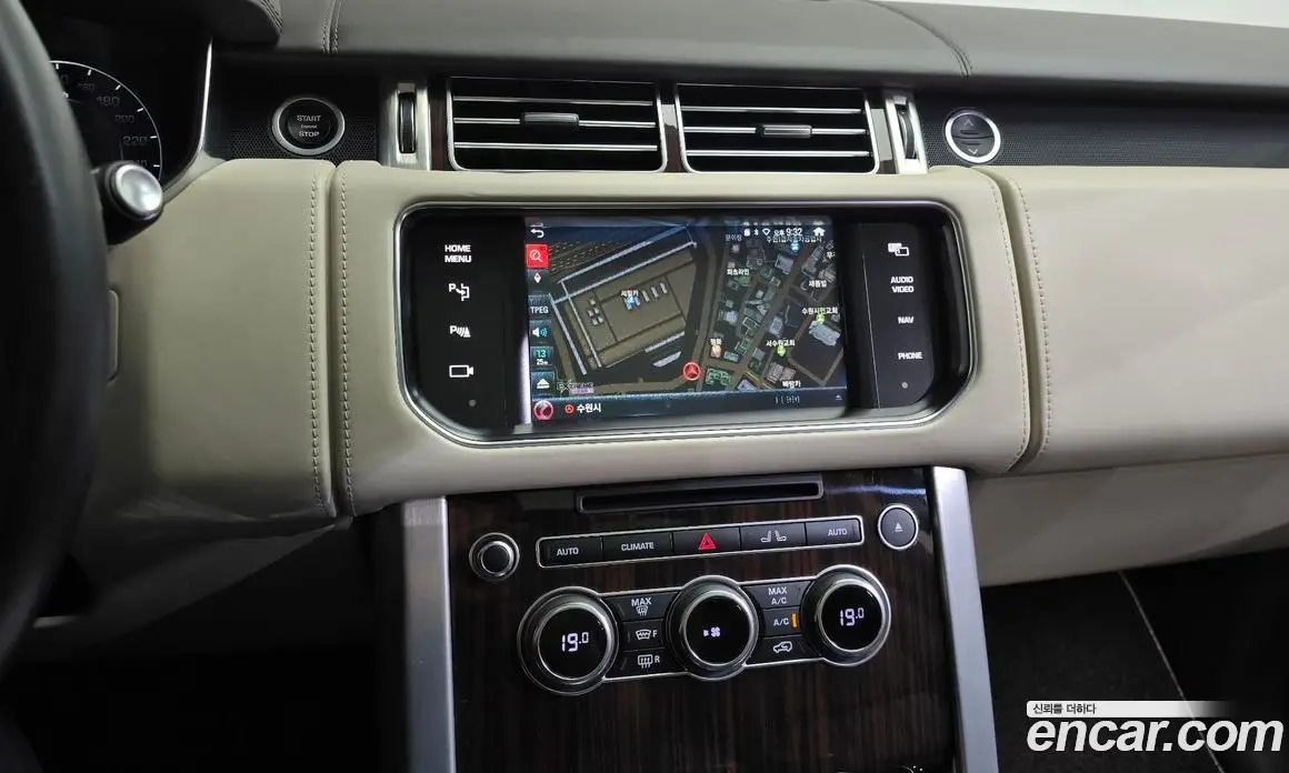Land Rover Range Rover 2014 5.0 автомат (гидро), фото 12