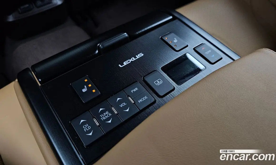 Lexus ES 2021 2.5 автомат (гидро), фото 31