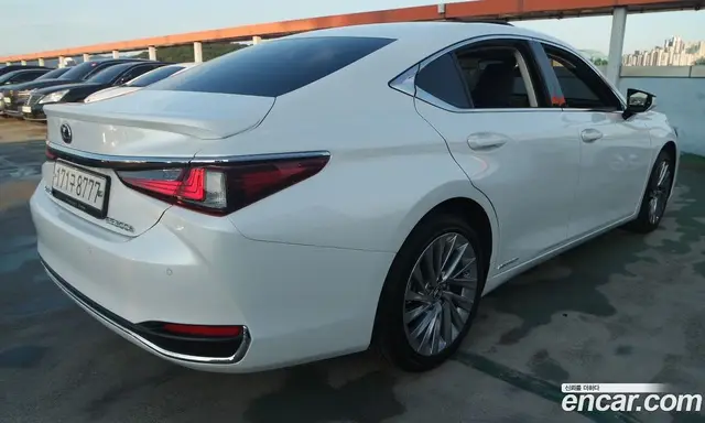 Lexus ES 2021 2.5 автомат (гидро), миниатюра 2