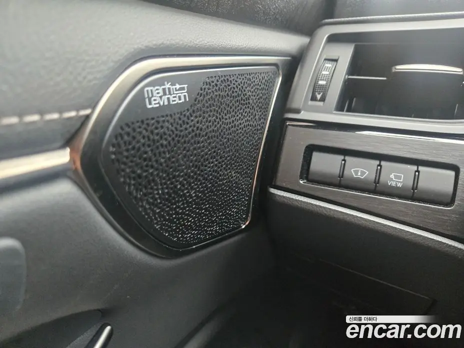 Lexus ES 2024 2.5 автомат (гидро), фото 12