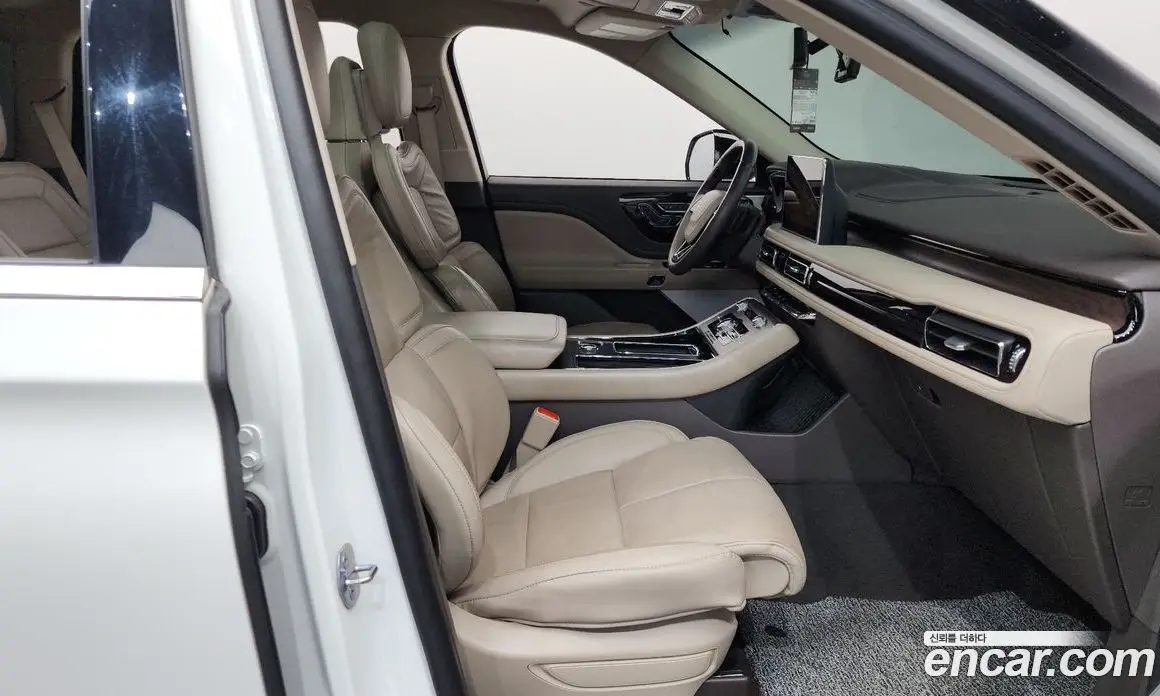 Lincoln Aviator 2023 3.0 автомат (гидро), фото 16