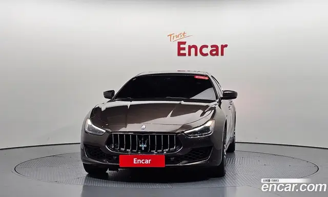 Maserati Ghibli 2018 3.0 автомат (гидро), миниатюра 2
