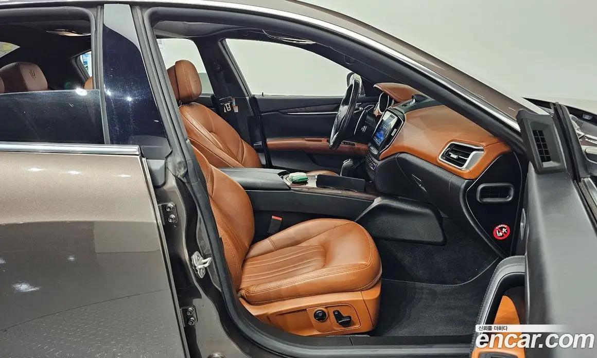 Maserati Ghibli 2018 3.0 автомат (гидро), фото 16