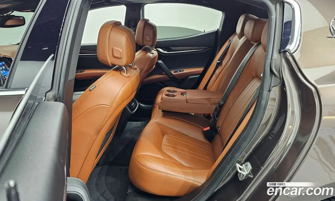 Maserati Ghibli 2018 3.0 автомат (гидро), фото 17
