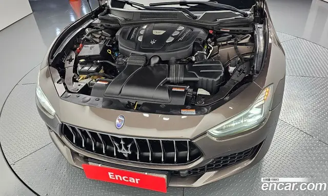 Maserati Ghibli 2018 3.0 автомат (гидро), миниатюра 5