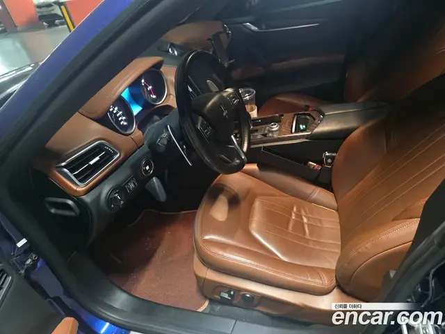 Maserati Ghibli 2018 3.0 автомат (гидро), миниатюра 9