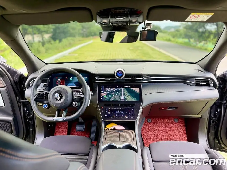 Maserati Grecale 2025 0.3 автомат (гидро), фото 13