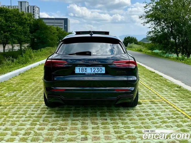 Maserati Grecale 2025 0.3 автомат (гидро), миниатюра 5