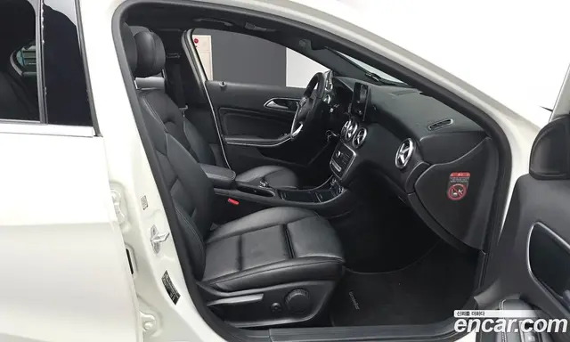 Mercedes-Benz A-Class 2016 1.6 автомат (гидро), миниатюра 11