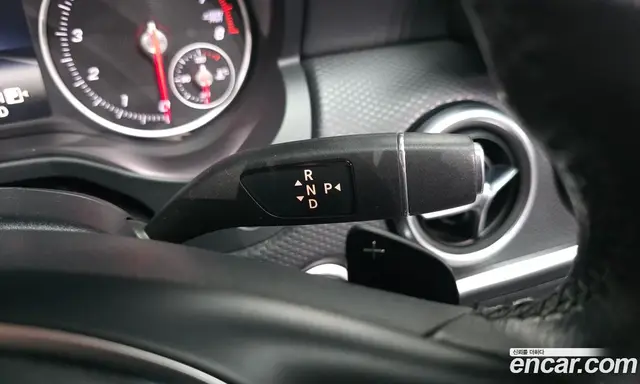 Mercedes-Benz A-Class 2016 1.6 автомат (гидро), миниатюра 9