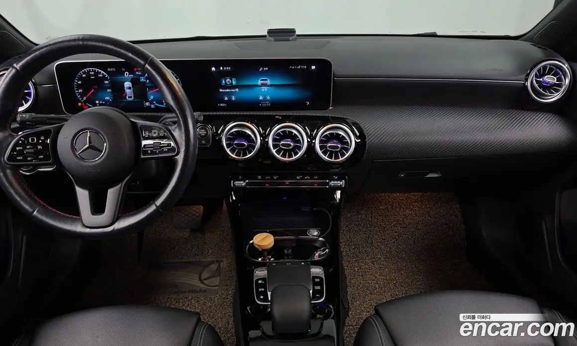 Mercedes-Benz A-Class 2020 2.0 автомат (гидро), фото 14