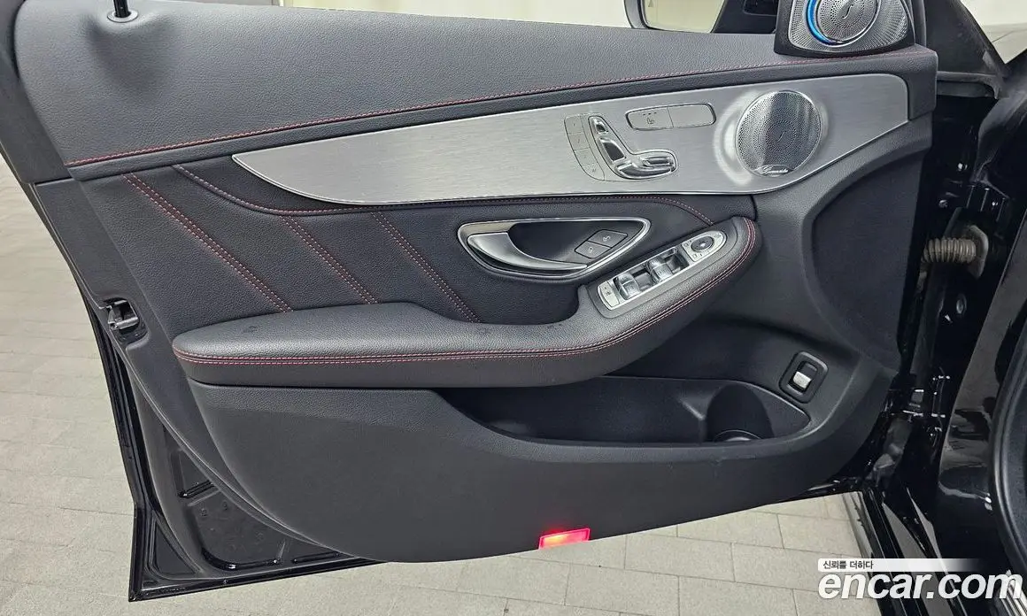 Mercedes-Benz C-Class 2016 3.0 автомат (гидро), фото 13