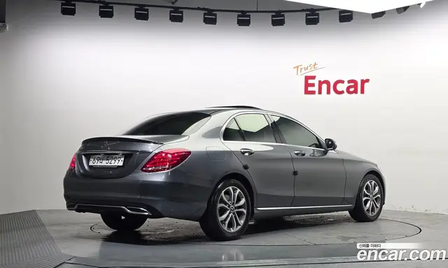 Mercedes-Benz C-Class 2017 2.0 автомат (гидро), миниатюра 2