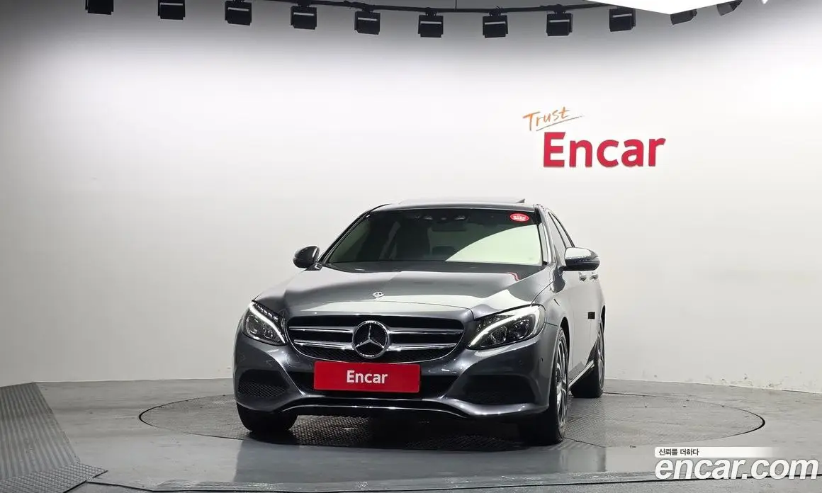 Mercedes-Benz C-Class 2017 2.0 автомат (гидро), фото 3