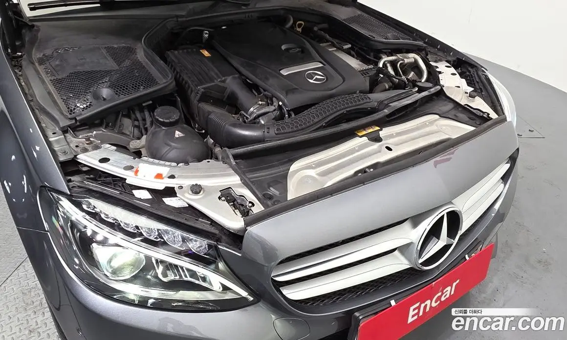 Mercedes-Benz C-Class 2017 2.0 автомат (гидро), фото 6