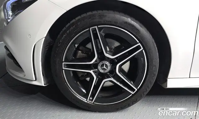 Mercedes-Benz CLA-Class 2022 2.0 автомат (гидро), миниатюра 5