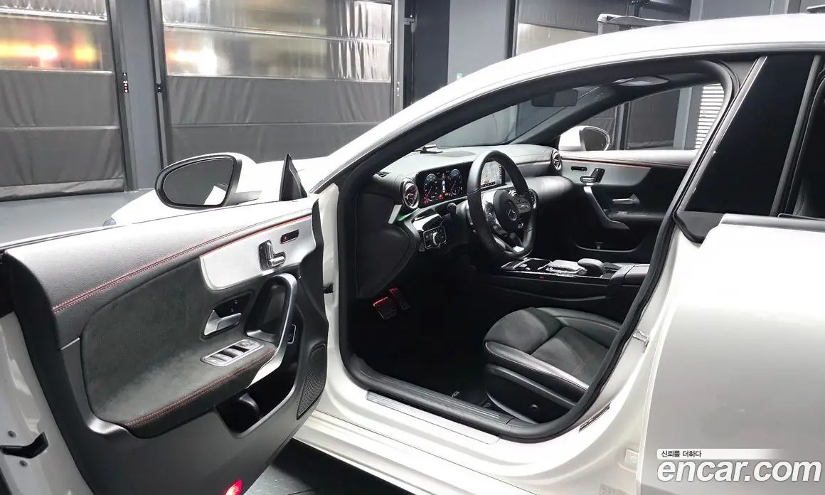 Mercedes-Benz CLA-Class 2022 2.0 автомат (гидро), фото 10