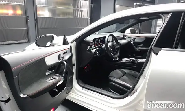Mercedes-Benz CLA-Class 2022 2.0 автомат (гидро), миниатюра 10