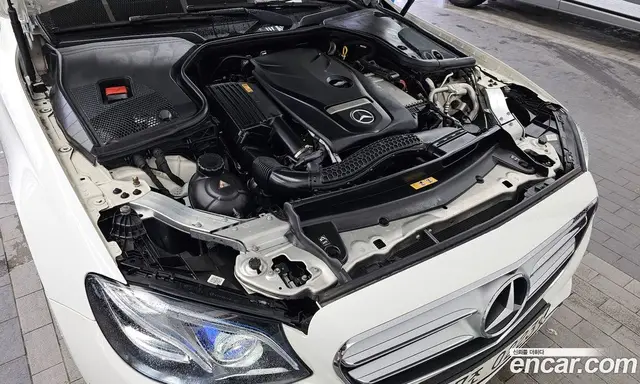 Mercedes-Benz E-Class 2016 2.0 автомат (гидро), миниатюра 6