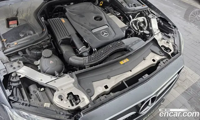 Mercedes-Benz E-Class 2017 2.0 автомат (гидро), миниатюра 6