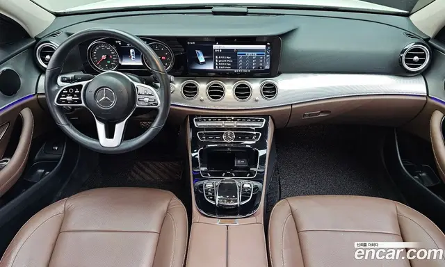 Mercedes-Benz E-Class 2019 2.0 автомат (гидро), миниатюра 10