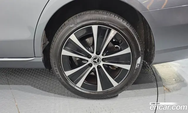 Mercedes-Benz E-Class 2021 2.0 автомат (гидро), миниатюра 7