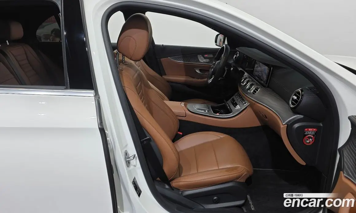 Mercedes-Benz E-Class 2021 2.0 автомат (гидро), фото 17