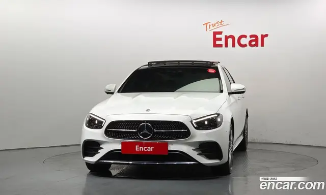 Mercedes-Benz E-Class 2021 2.0 автомат (гидро), миниатюра 3