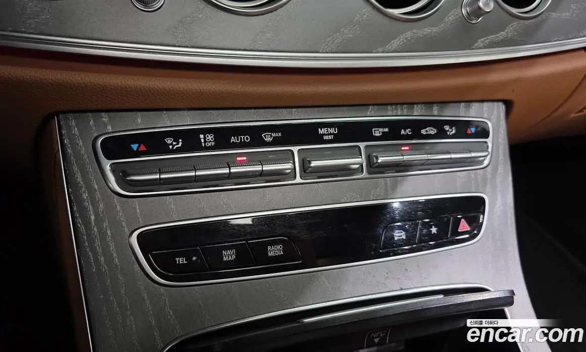 Mercedes-Benz E-Class 2021 2.0 автомат (гидро), фото 27