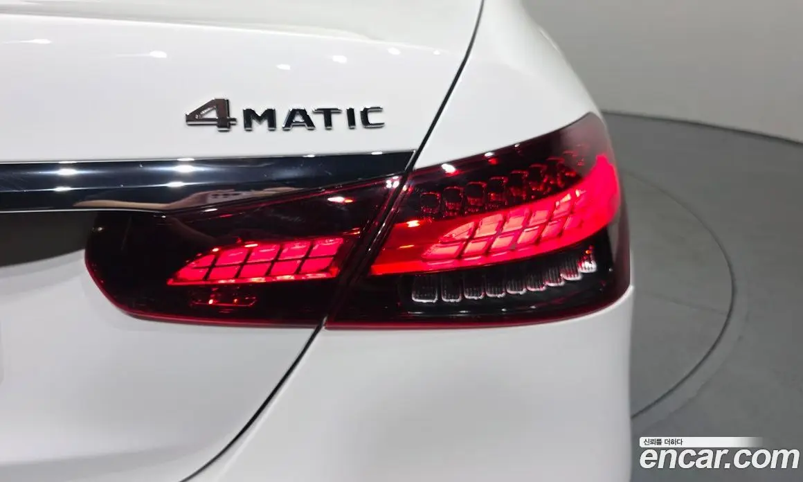 Mercedes-Benz E-Class 2021 2.0 автомат (гидро), фото 9