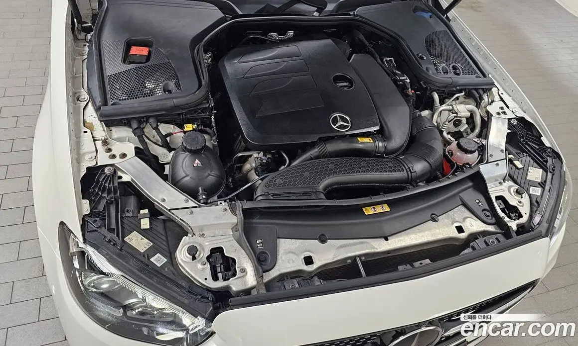 Mercedes-Benz E-Class 2021 2.0 автомат (гидро), фото 6