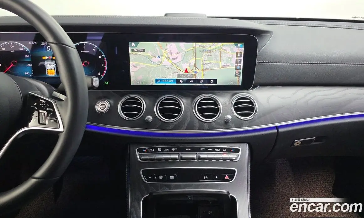 Mercedes-Benz E-Class 2023 2.0 автомат (гидро), фото 14