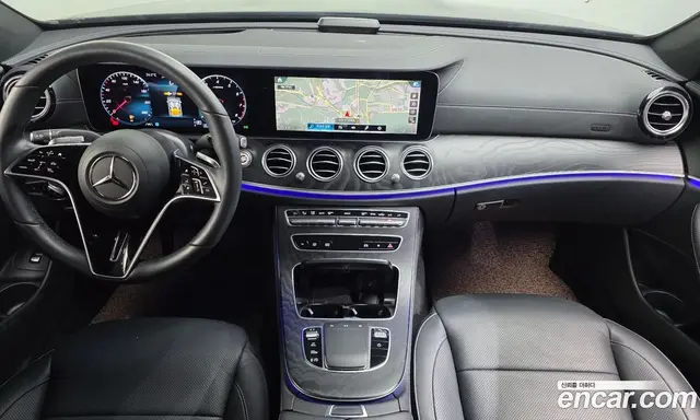 Mercedes-Benz E-Class 2023 2.0 автомат (гидро), миниатюра 7