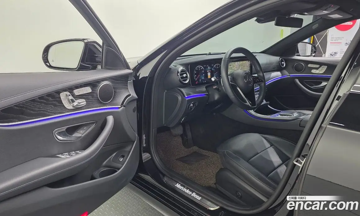 Mercedes-Benz E-Class 2023 2.0 автомат (гидро), фото 10