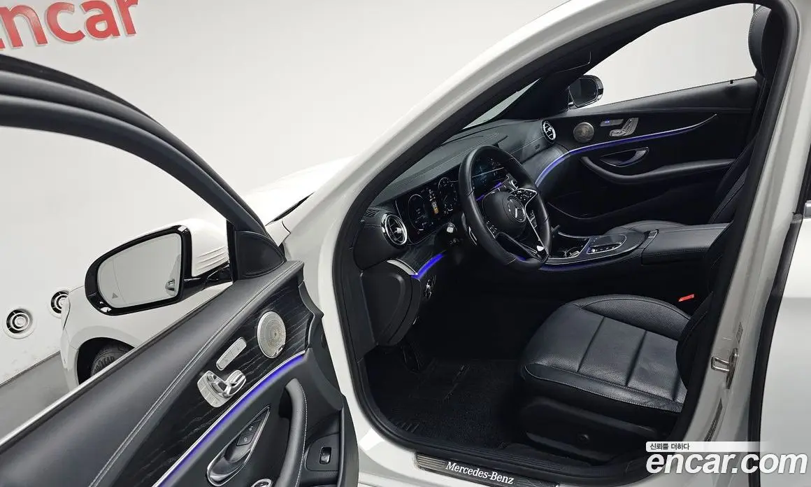 Mercedes-Benz E-Class 2023 2.0 автомат (гидро), фото 12