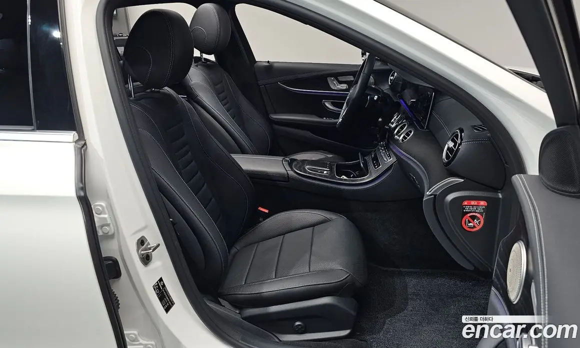 Mercedes-Benz E-Class 2023 2.0 автомат (гидро), фото 15