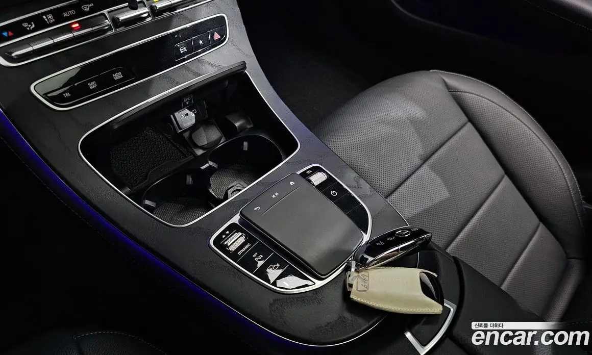Mercedes-Benz E-Class 2023 2.0 автомат (гидро), фото 21