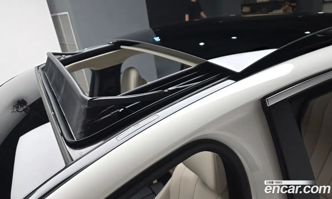 Mercedes-Benz E-Class 2024 2.0 автомат (гидро), фото 15