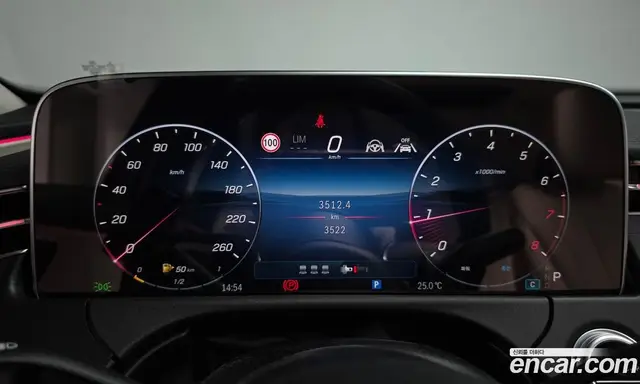 Mercedes-Benz E-Class 2024 2.0 автомат (гидро), миниатюра 8