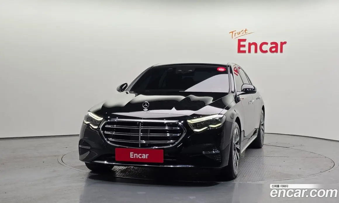 Mercedes-Benz E-Class 2024 2.0 автомат (гидро), фото 3
