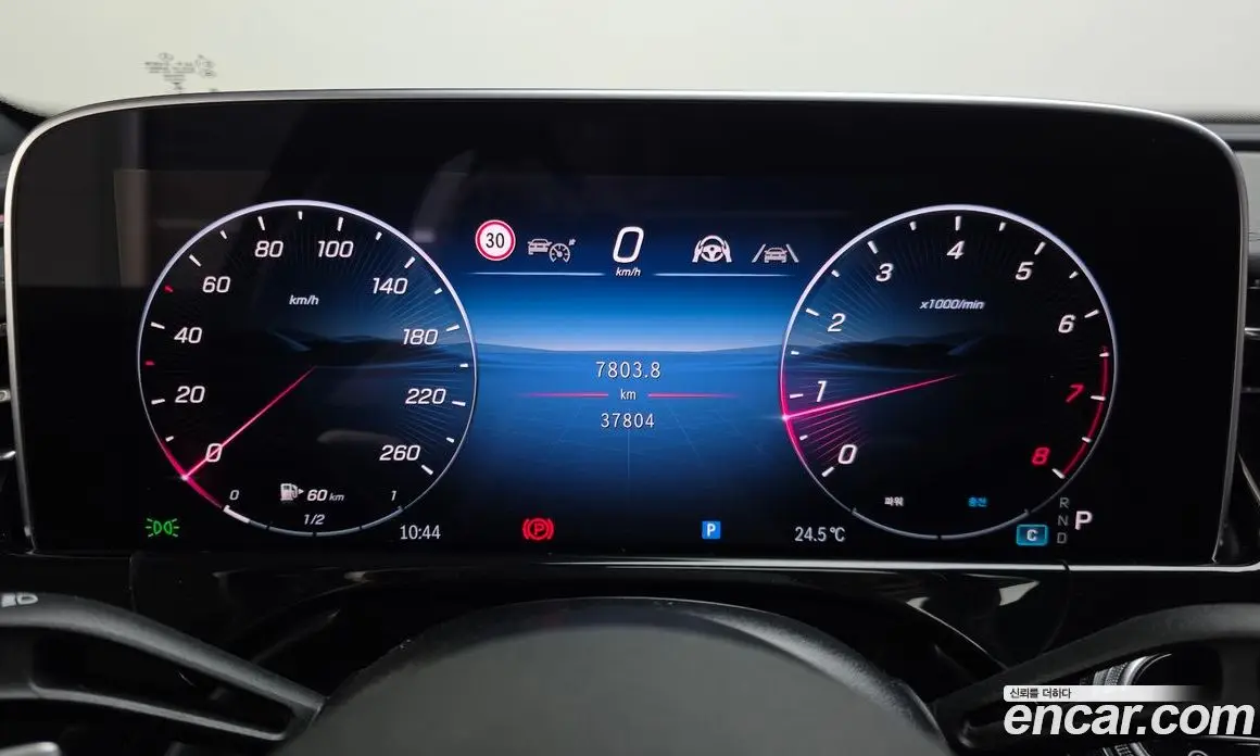 Mercedes-Benz E-Class 2024 2.0 автомат (гидро), фото 8