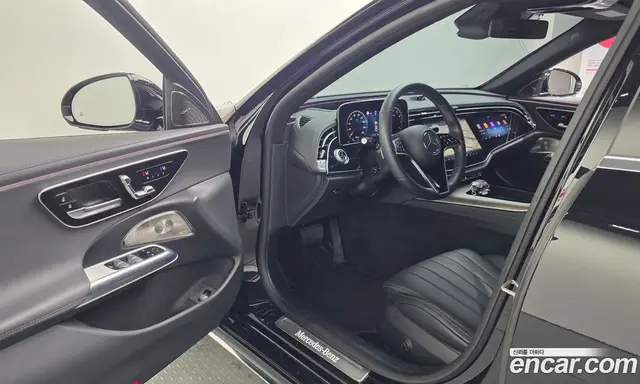 Mercedes-Benz E-Class 2024 2.0 автомат (гидро), миниатюра 10