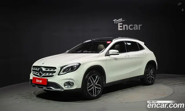 Mercedes-Benz GLA-Class, 2019, 60 883 км
