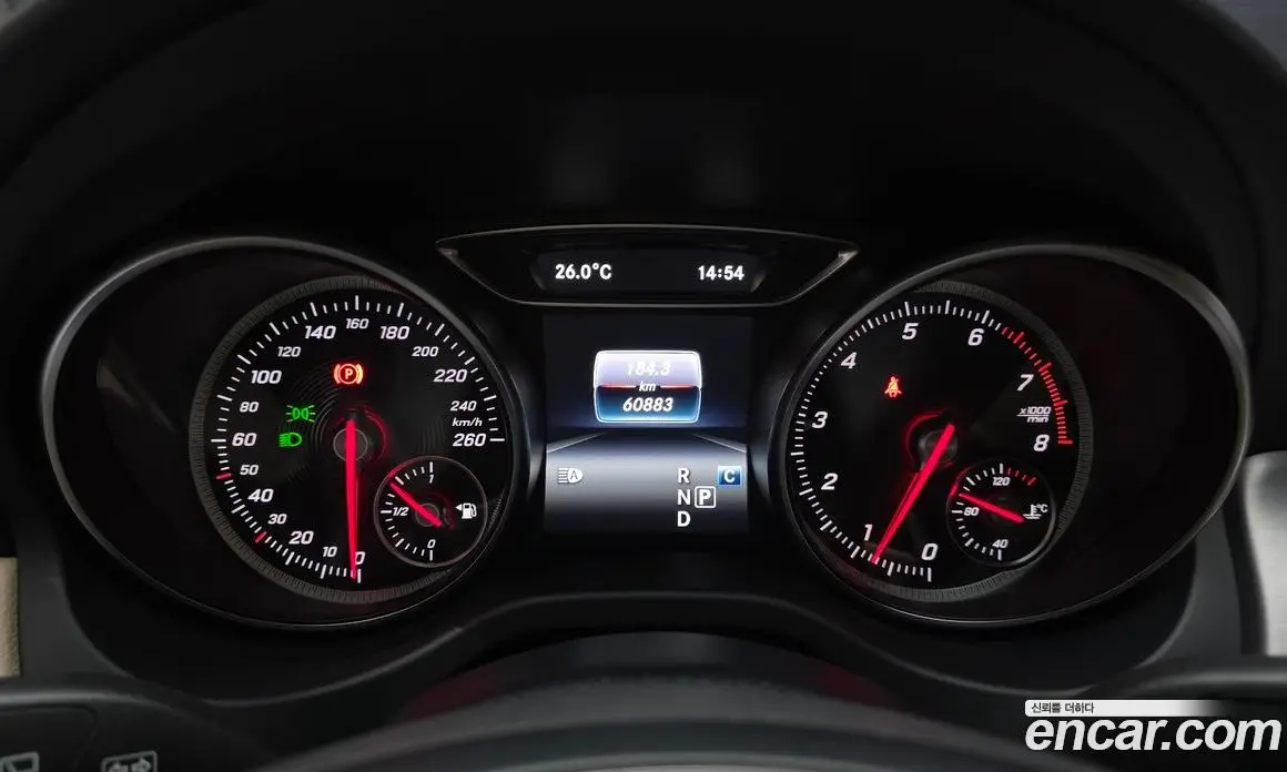 Mercedes-Benz GLA-Class 2019 2.0 автомат (гидро), фото 8