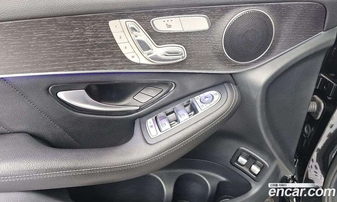 Mercedes-Benz GLC-Class 2021 2.0 автомат (гидро), фото 29