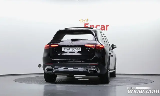 Mercedes-Benz GLC-Class 2023 2.0 автомат (гидро), миниатюра 4